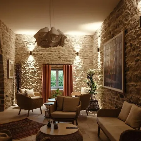 The View Of Hotell Montpeyroux (Puy-de-Dome)
